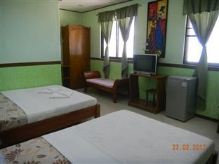Casa Fiesta Resort Boracay Island Exteriör bild